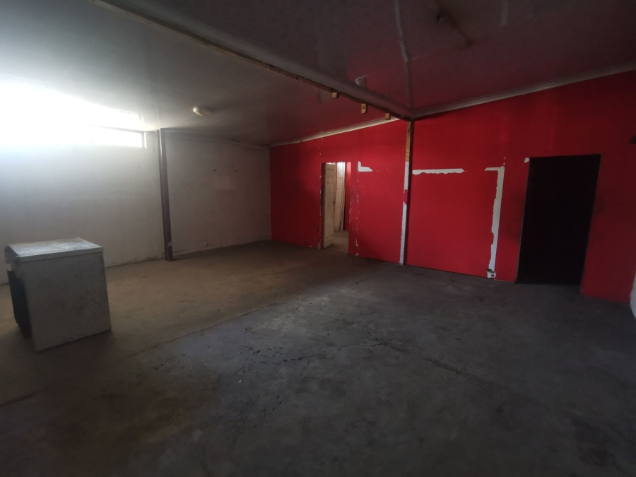 To Let commercial Property for Rent in Klerksdorp Industrial North West